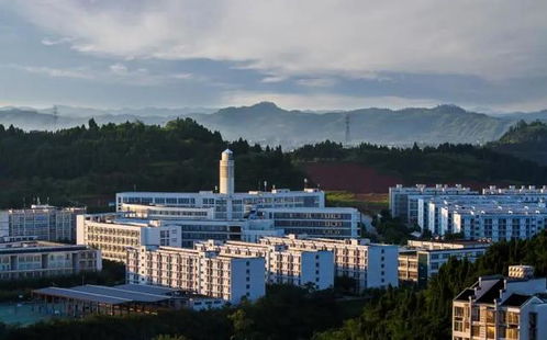 百年办学历史高校,还是四川省15所优质高职建设院校之一
