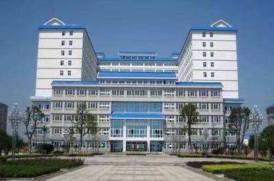 四川信息职业技术学院概况 办学层次、排名、优势专业与学费详解